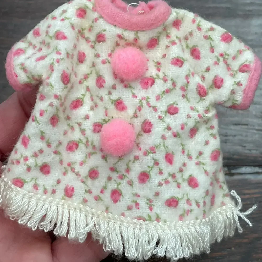 Vintage Tammy Family Doll Clothes 9403 Bed Time Fringed Pajamas Pink & Shoes